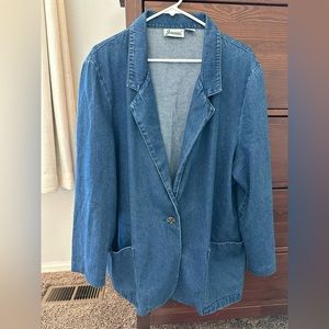 Vintage denim blazer. Basically new condition. Single button clasp. Cute!